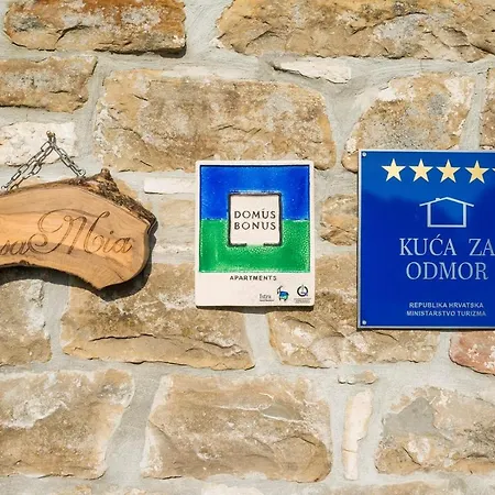 Casa Mia *